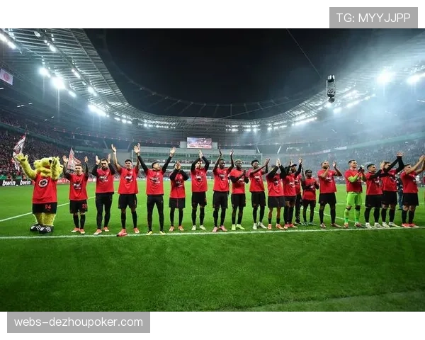 德国杯半决赛:勒沃库森加时3-2险胜法兰克福,队史第11次闯入决赛 德国杯半决赛:勒沃库森加时3-2险胜法兰克福,队史第11次闯入决赛